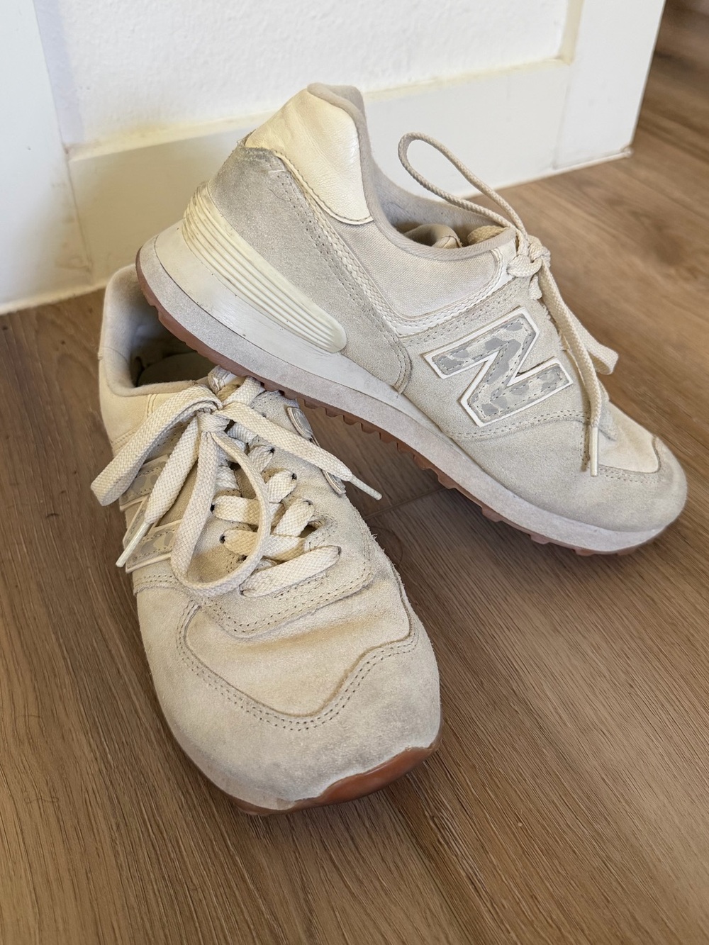 New Balance Suede Beige Classic Sneakers